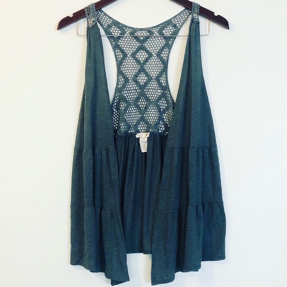 Sleeveless, crocheted vest - Picture 1 of 1